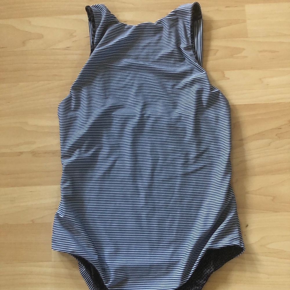 Acacia timeless one piece